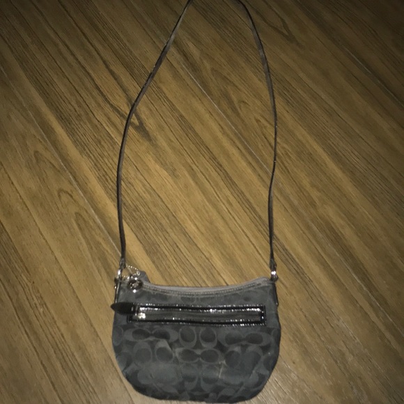 Authentic Coach purse - Picture 1 of 7